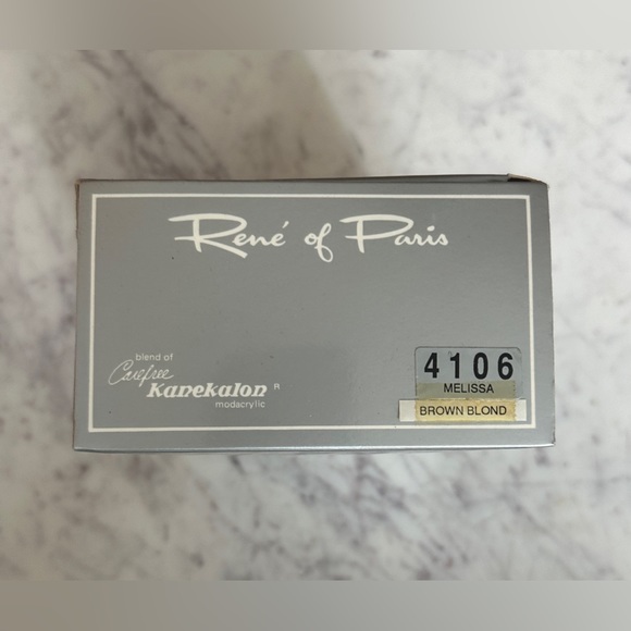 Vintage Rene Of Paris Wig #4106 Melissa (BROWN BLOND). - Picture 11 of 16